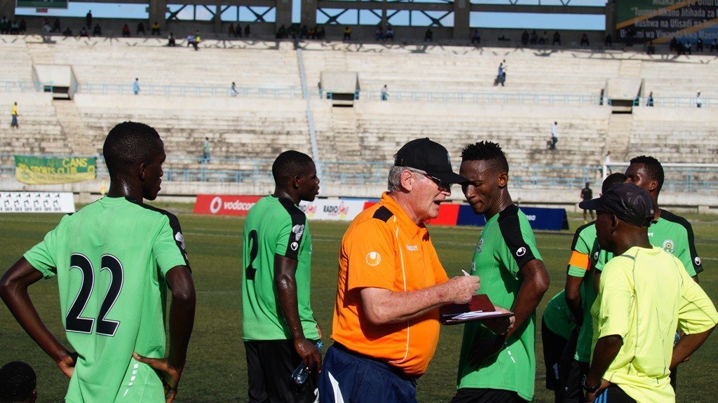 Pluijm demands high level discipline at Azam FC