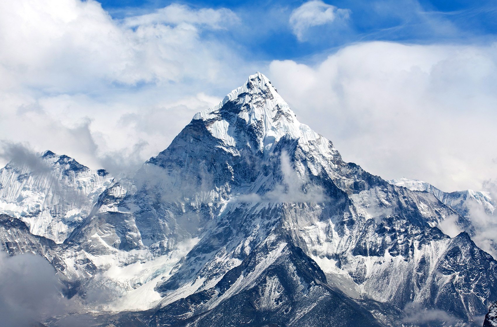 Who says Mount Everest is world’s highest mountain